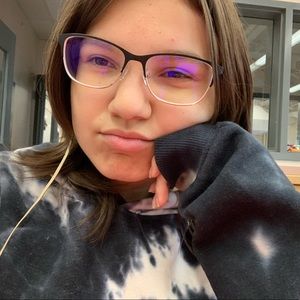 Meet your Posher, Summer